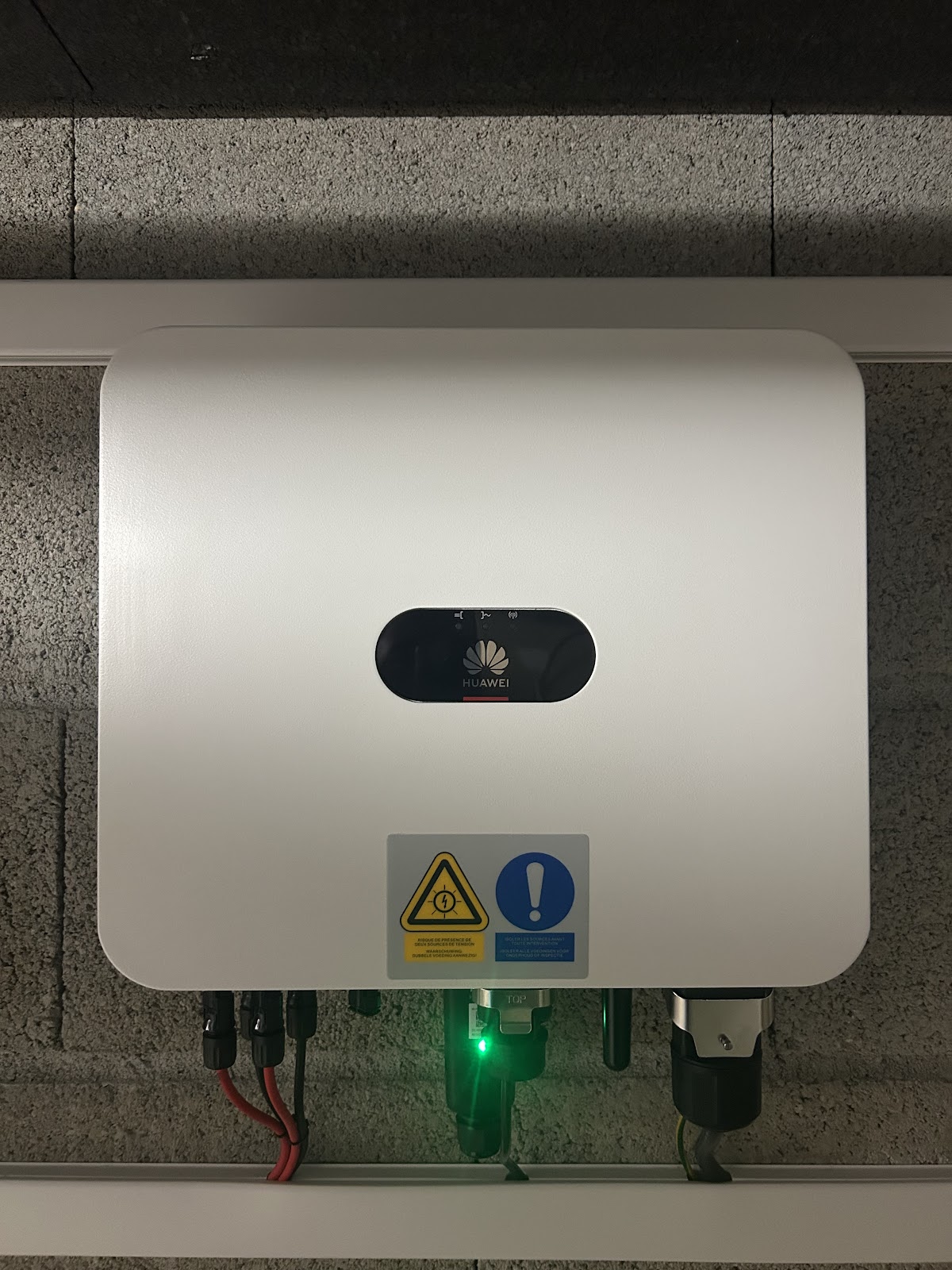 Onduleur Huawei en service